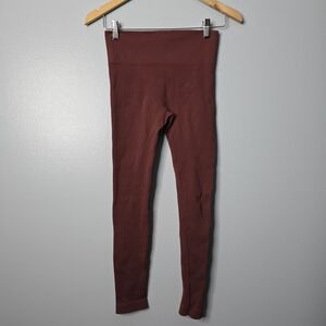 (❌️ Sold) Ardene Maroon Ribbed Leggings